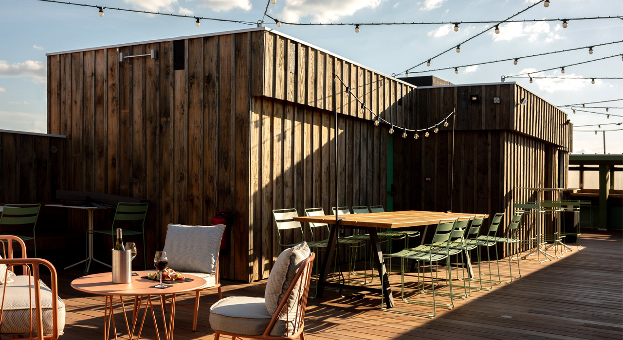 Le roof top de l'Ibis Styles ouvert