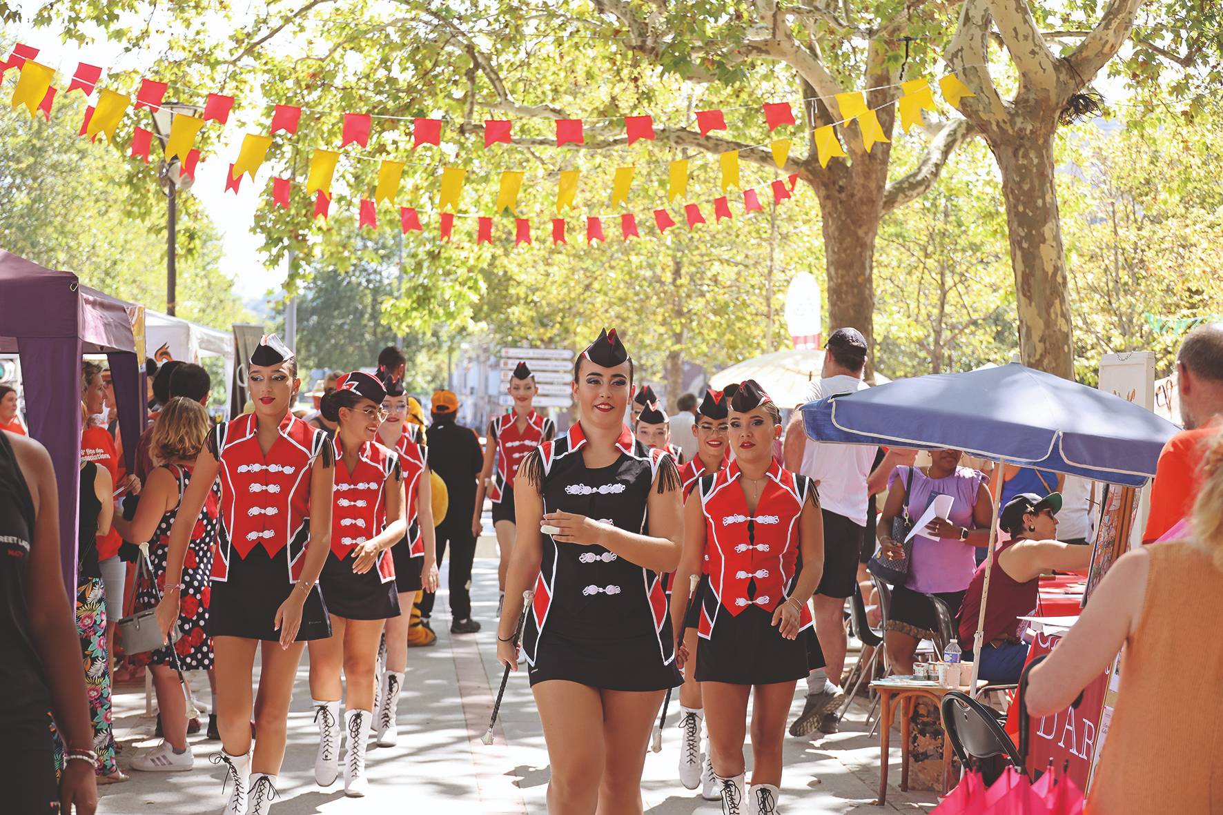 Majorettes Street Ladies