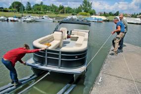 Une liaison en bateau entre les deux rives