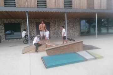 Le summer camps s'installe à Pratgraussals avec les modules de bmx, la salle de danse, les espaces dédiés à la culture....