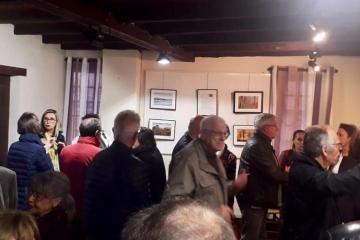 Vernissage de l’expo photos de Francoise Frances à la maison du Vieil Alby ce soir! A découvrir jusqu’à la fin du mois!
