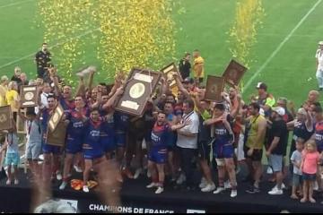 Finales des championnats de France Élite et U19 au stadium d’Albi hier sous une chaleur caniculaire! Merci au Président Palanques et à la FFR13 pour leur confiance en accordant ces 2 finales à Ville d'Albi - Officiel Félicitations aux nouveaux champions de France de Saint Esteve XIII Catalan 🇫🇷 Et félicitations également aux jeunes joueurs U19 du Sporting Olympique Avignon XIII pour leur titre national 🇫🇷