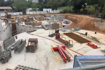 Visite ce matin sur le chantier de la station d’eau potable mutualisée entre les communes d’Albi, Saint Juery, Lescure d’Albigeois et Arthes.... Un projet visant à consolider notre outil de production d’eau pour les 50 ans prochaines années Et toujours dans le cadre d’une régie municipale, parce que le service public de l’eau est un atout que nous devons absolument préserver...