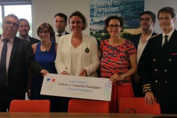  Mme la Ministre Emmanuelle Wargon en visite à Albi dans le cadre du contrat de transition écologique du Grand Albigeois Des actions concrètes et pragmatiques, à développer ensemble pour accompagner les évolutions de nos comportements individuels et collectifs