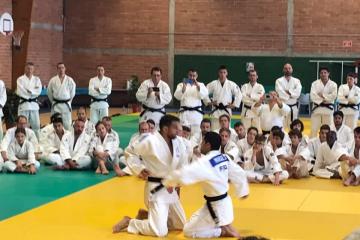 Ce we, Albi reçoit au gymnase du stade de Caussels un stage de l’équipe de France de Judo-Kata...... Merci à nos champions du monde albigeois, Grégory Marques et Albijudoclub Stéphane Bega, ainsi qu’aux bénévoles du club pour cette organisation.....