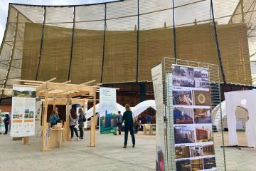Adultes et enfants ont bien profité ce dimanche des stands de sensibilisation à la construction et à l'architecture sur le parvis des Cordeliers