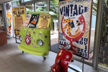 Le Salon du Vintage et le salon du tatouage au Parc des expositions d'Albi ! Et bien sûr, les pulls moches seront aussi à l’honneur..., c’est quand même un championnat du monde.....!!!😜😃