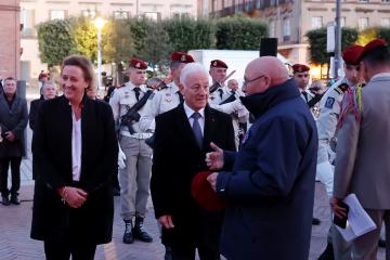8e RPIMA - Cérémonie de remise des fourragères