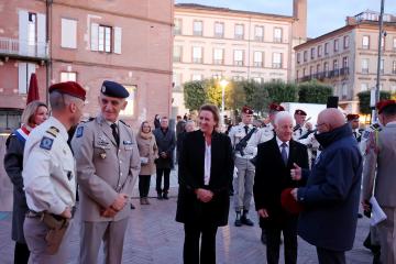 8e RPIMA - Cérémonie de remise des fourragères