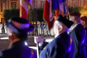 8e RPIMA - Cérémonie de remise des fourragères