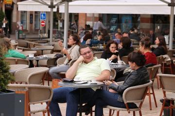 Réouverture des bars et des cafés