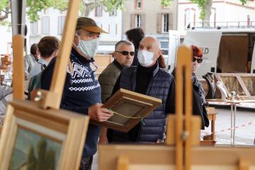 Marché à la Brocante du Castelviel 