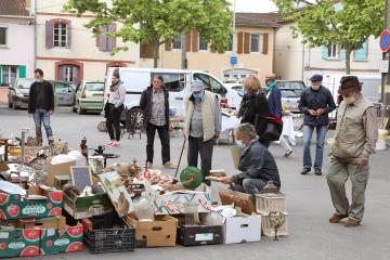 Marché à la Brocante du Castelviel 