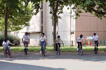 Cours de BMX organisé par le Carré public de Cantepau