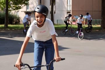 Cours de BMX organisé par le Carré public de Cantepau