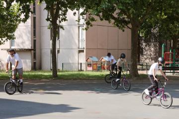 Cours de BMX organisé par le Carré public de Cantepau
