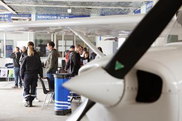 Carrefour des métiers de l'aéronautique et de l'espace aéroclub d'Albi 2023