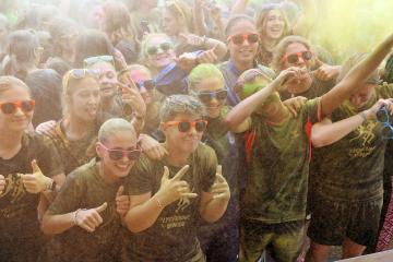 Albi "Color run" 2023 sur le circuit d'Albi
