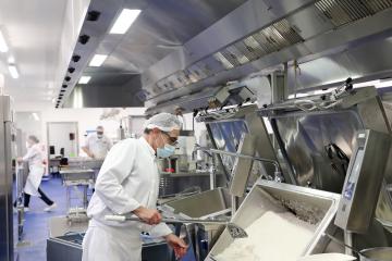 Mise en service de la cuisine centrale