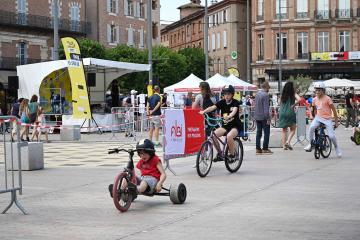 Fête du Tour de France Femmes 2023 avec Swift