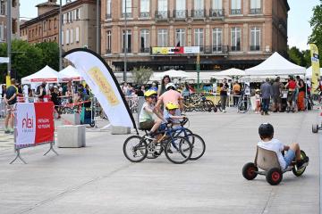 Fête du Tour de France Femmes 2023 avec Swift