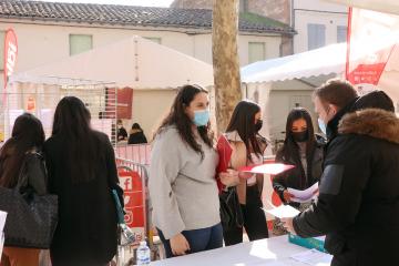 Les jobs d'été sont au Carré Public
