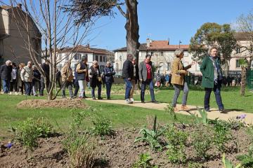 Inauguratin jardin de la Madeleine