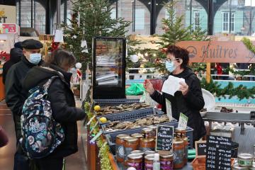 Marché couvert de Noël