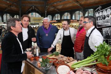 Concours cassoulet avec C8 au Marché couvert