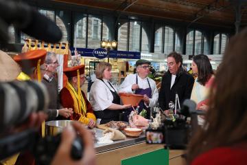 Concours cassoulet avec C8 au Marché couvert