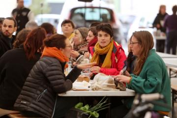 Les soirées festives du marché du Casteviel