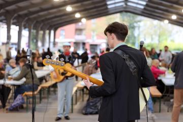 Les soirées festives du marché du Casteviel