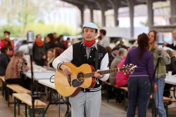 Les soirées festives du marché du Casteviel