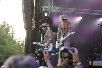 Billy F Gibbons Feat. John Douglas & Austin Hanks - mercredi 5 juillet 2023