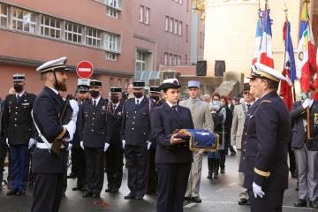 Remise de fanion à la Préparation Militaire Marine «La Perouse»