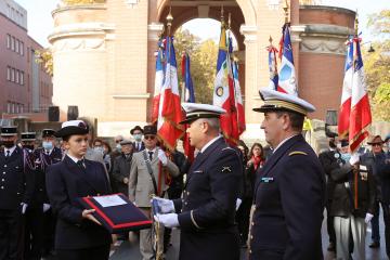 Remise de fanion à la Préparation Militaire Marine «La Perouse»