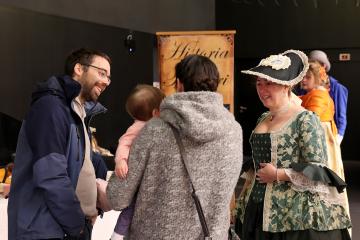 Salon du costume historique