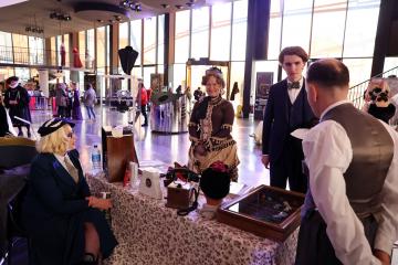 Salon du costume historique
