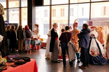 Salon du costume historique