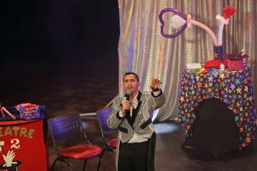 Spectacle pour enfants -  Théâtre des Lices Noël 2022
