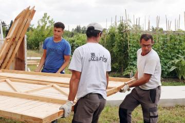 Chalets à St Viateur, début de la pose