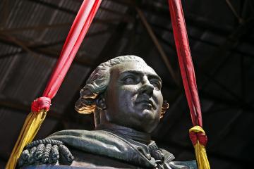 Statue Lapérouse - Empreinte