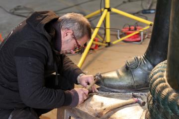 Statue Lapérouse - Remise sur socle