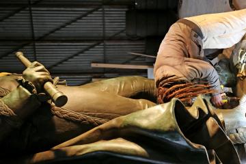Statue Lapérouse - Remise sur socle