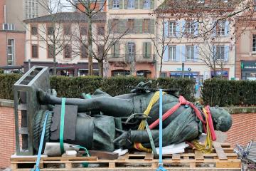 Statue Lapérouse, remontage