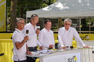 Arrivée du Tour de France Femmes avec Zwift le 27 juillet 