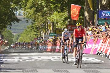 Arrivée du Tour de France Femmes avec Zwift le 27 juillet 