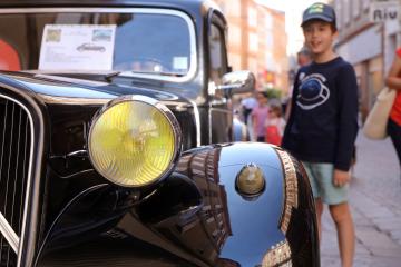 Le Tarn rétro auto club et ses belles voitures anciennes 