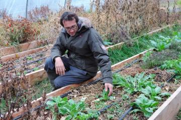 Il y a quelques années, Jérôme et Keiko ont décidé de changer radicalement de vie : repartir à zéro, se lancer dans le maraîchage bio et vivre de leur passion.