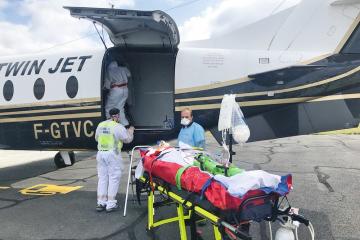 Évacuation sanitaire de patients Covid assurée cet été par les équipes du Samu d'Albi.